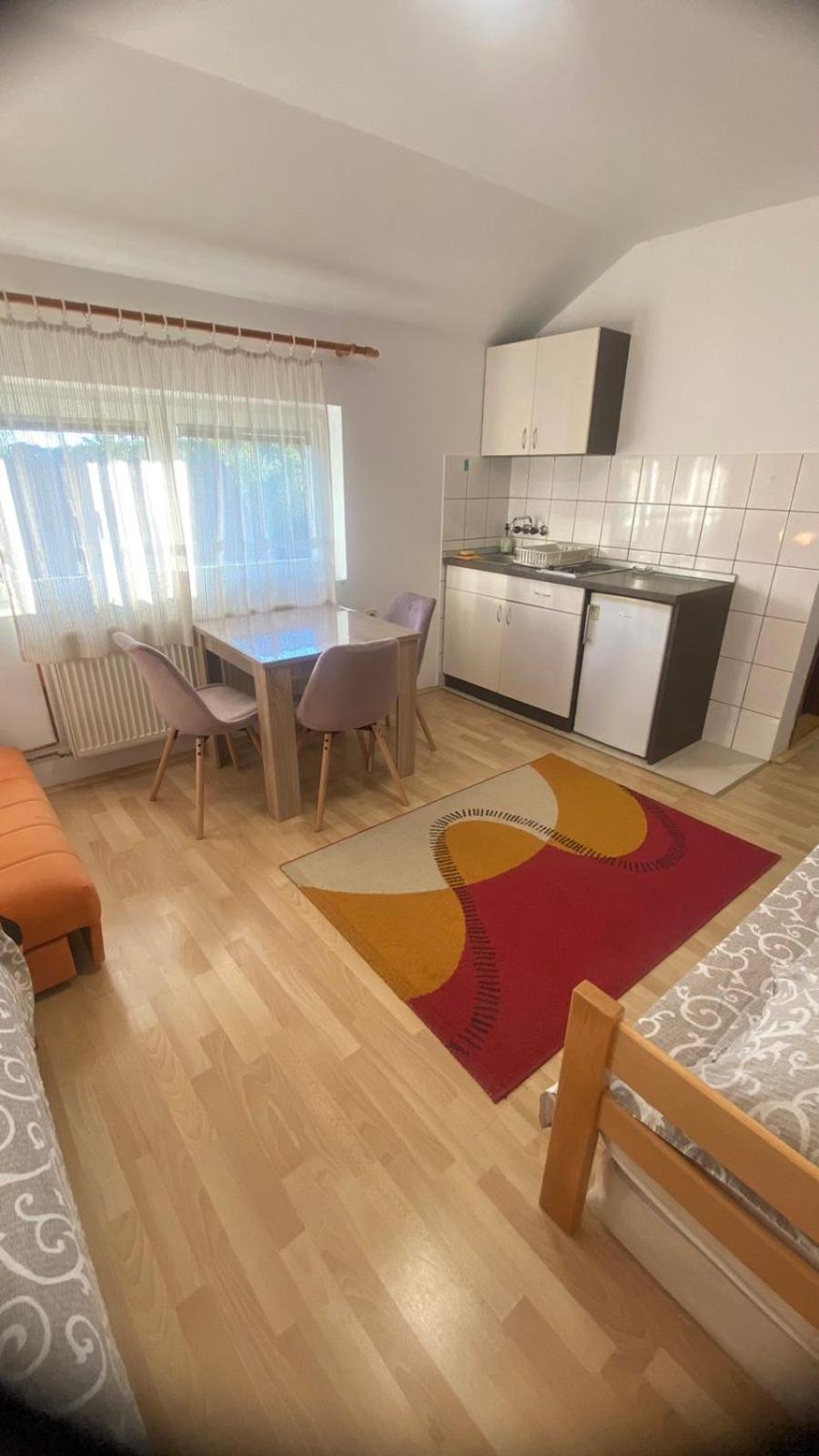 Apartmani Nais 兹拉蒂博尔 外观 照片