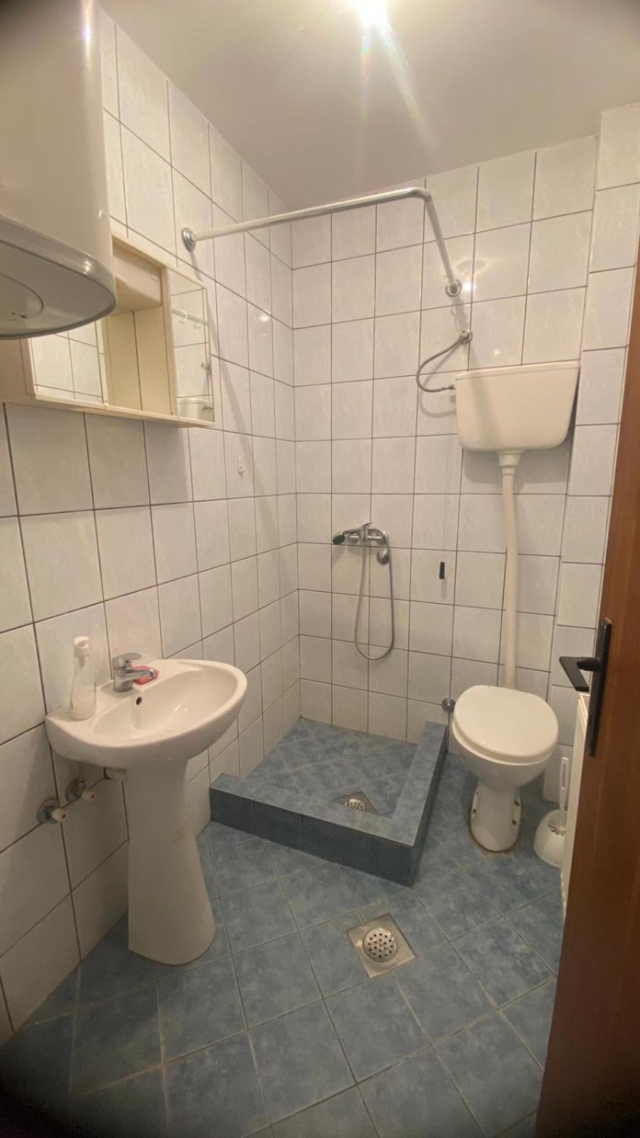Apartmani Nais 兹拉蒂博尔 外观 照片