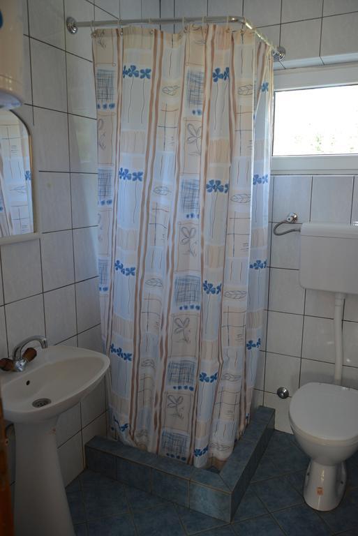 Apartmani Nais 兹拉蒂博尔 外观 照片